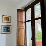 Tyche House 公寓 卡斯泰尔莫拉