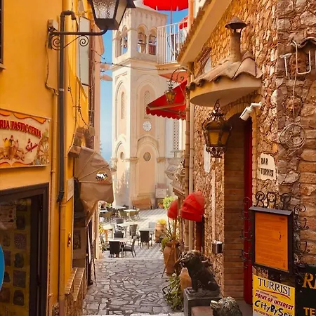 Tyche House Apartment Castelmola