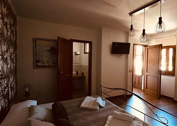 Tyche House Castelmola